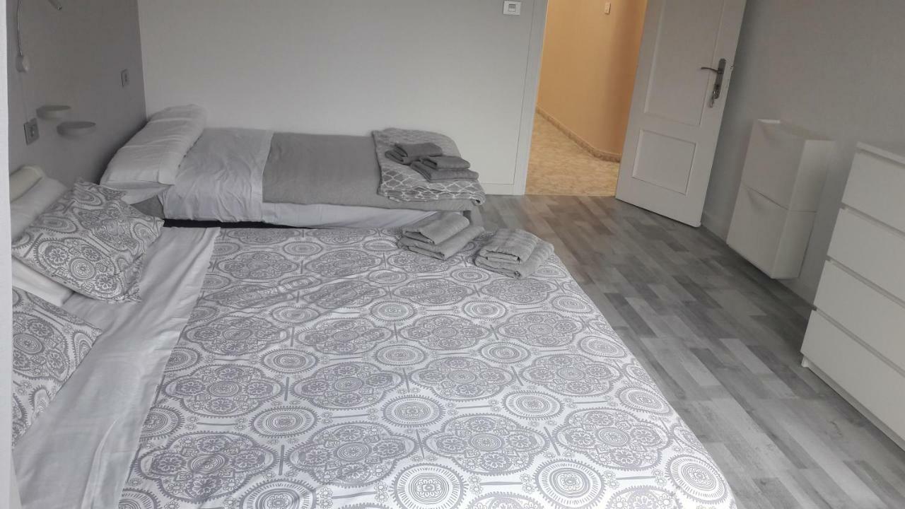 My Room Monzón Εξωτερικό φωτογραφία